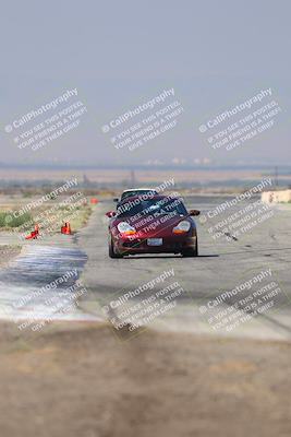 media/Sep-20-2025-Extreme Speed (Sat) [[1fcc23683c]]/Orange (Mid Intermediate)/Session 2 (Sunrise)/